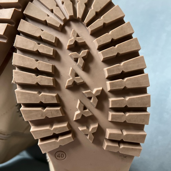 Bertuchi Leather Lace Up Combat Beige Tan Brown Boots Womens 40 9.5 - Picture 6 of 12